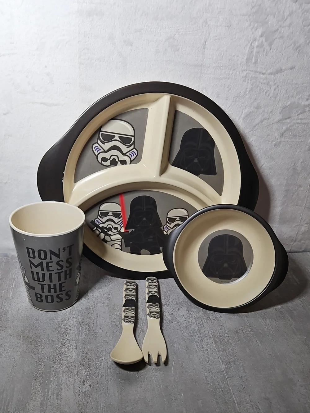 Darth Vader and Stormtrooper 5-piece bamboo fiber children's  DinnerWare